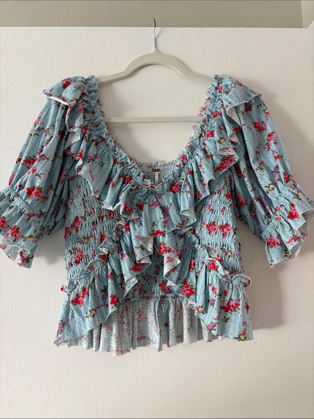 Free People -FAVORITE GIRL -Sky Blue Floral Ruffled Smocked Blouse -M